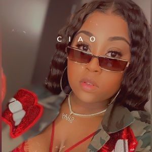 Meet your Posher, Shay